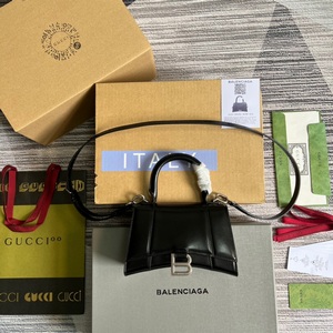 Balenciaga Handbags 622